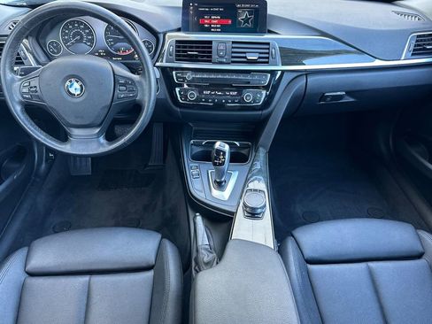 Used 2018 BMW 320i xDrive Sedan image 14
