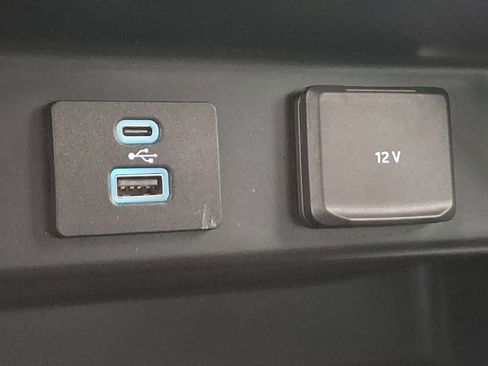 Used 2021 Ford F150 XLT w/ Equipment Group 301A Mid image 23