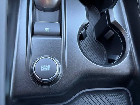 New 2026 Ford Explorer Active w/ Active Comfort Package RWD image 20