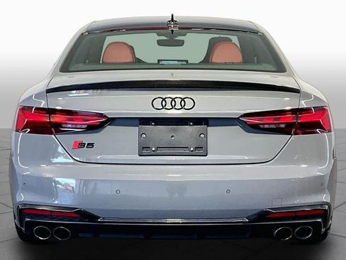 Used 2022 Audi S5 Premium Plus w/ Premium Plus AWD/4WD image 4