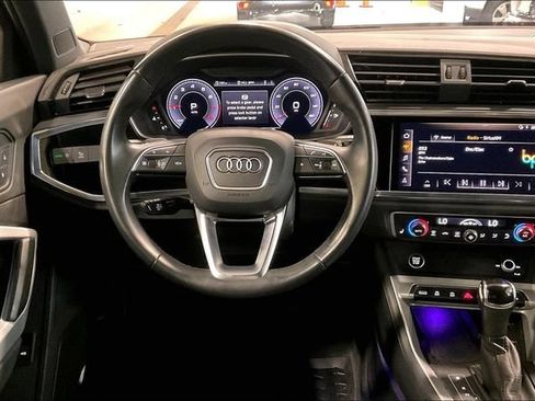Used 2021 Audi Q3 2.0T Premium Plus w/ Premium Plus Package AWD/4WD image 5
