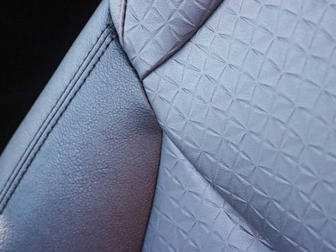 Used 2023 Toyota Sienna XSE image 25