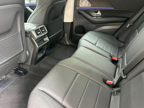 Used 2026 Mercedes-Benz GLE 450 4MATIC image 32