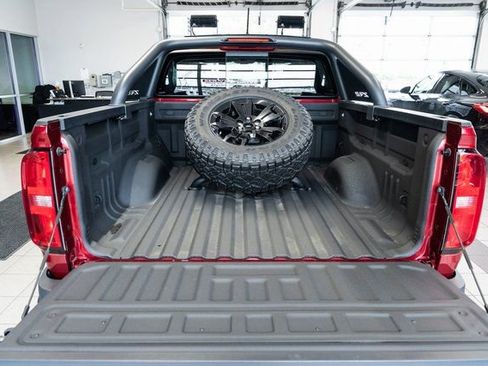 Used 2019 Chevrolet Colorado ZR2 w/ ZR2 Dusk Special Edition image 8