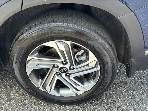 Used 2023 Hyundai Santa Fe SEL w/ Premium Package image 9