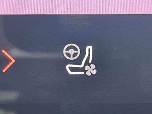 New 2026 Lincoln Nautilus Reserve image 18