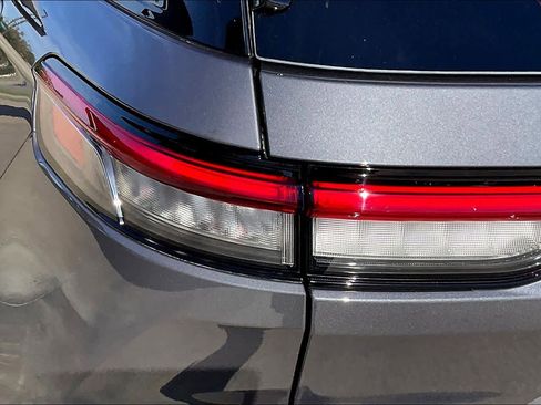 New 2025 Jeep Grand Cherokee Altitude image 14