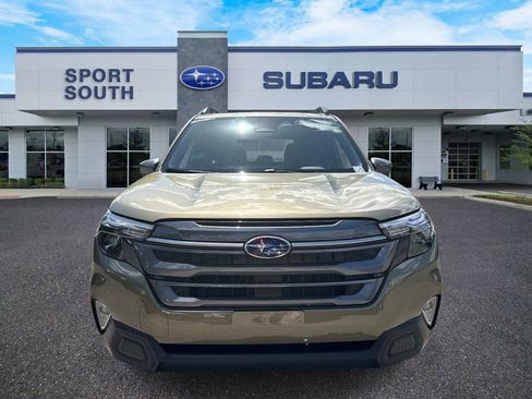 Used 2025 Subaru Forester Premium w/ Convenience Package #1 AWD/4WD image 8