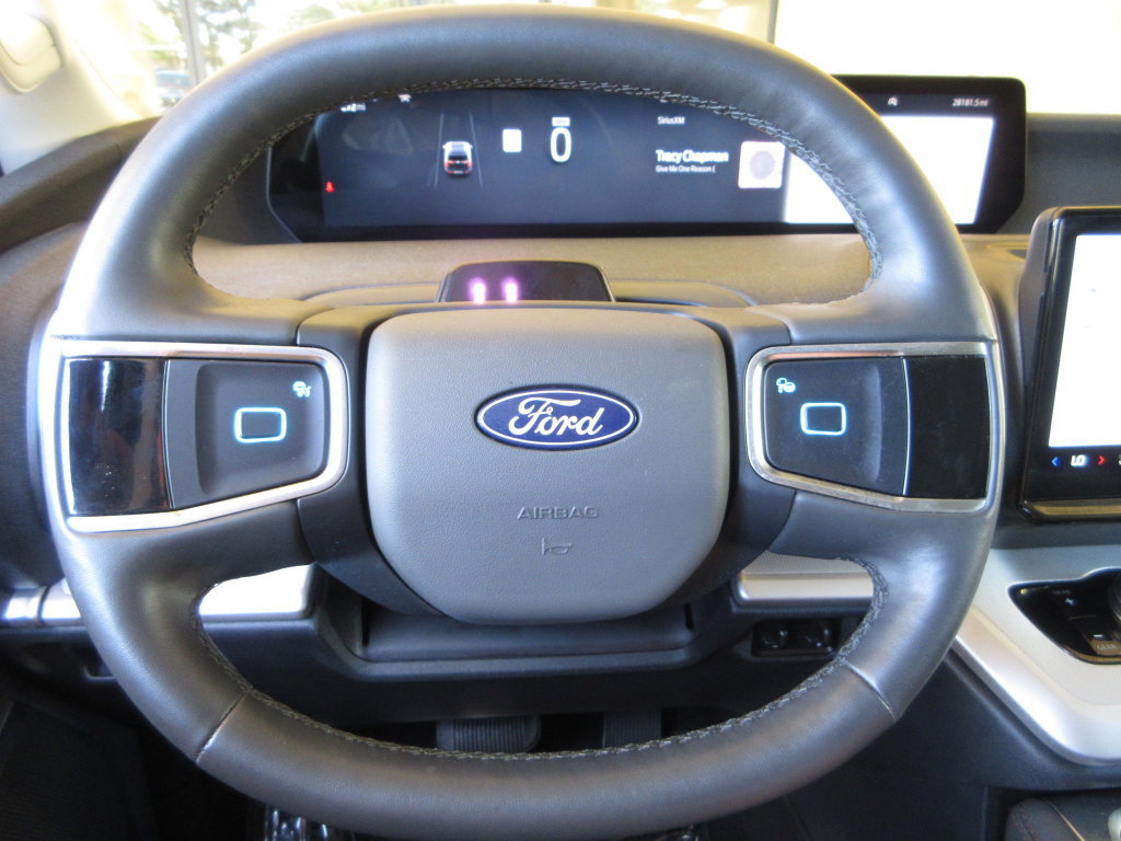 Certified 2025 Ford Expedition Max Active RWD image 15