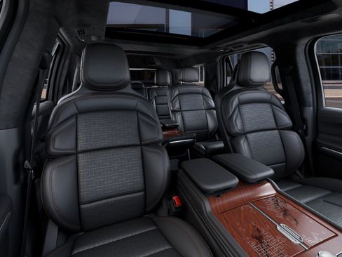 New 2027 Lincoln Navigator Black Label AWD/4WD image 10