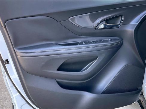 Used 2019 Buick Encore Preferred w/ Safety Package image 21