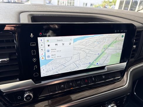 Used 2025 GMC Sierra 1500 Elevation image 23