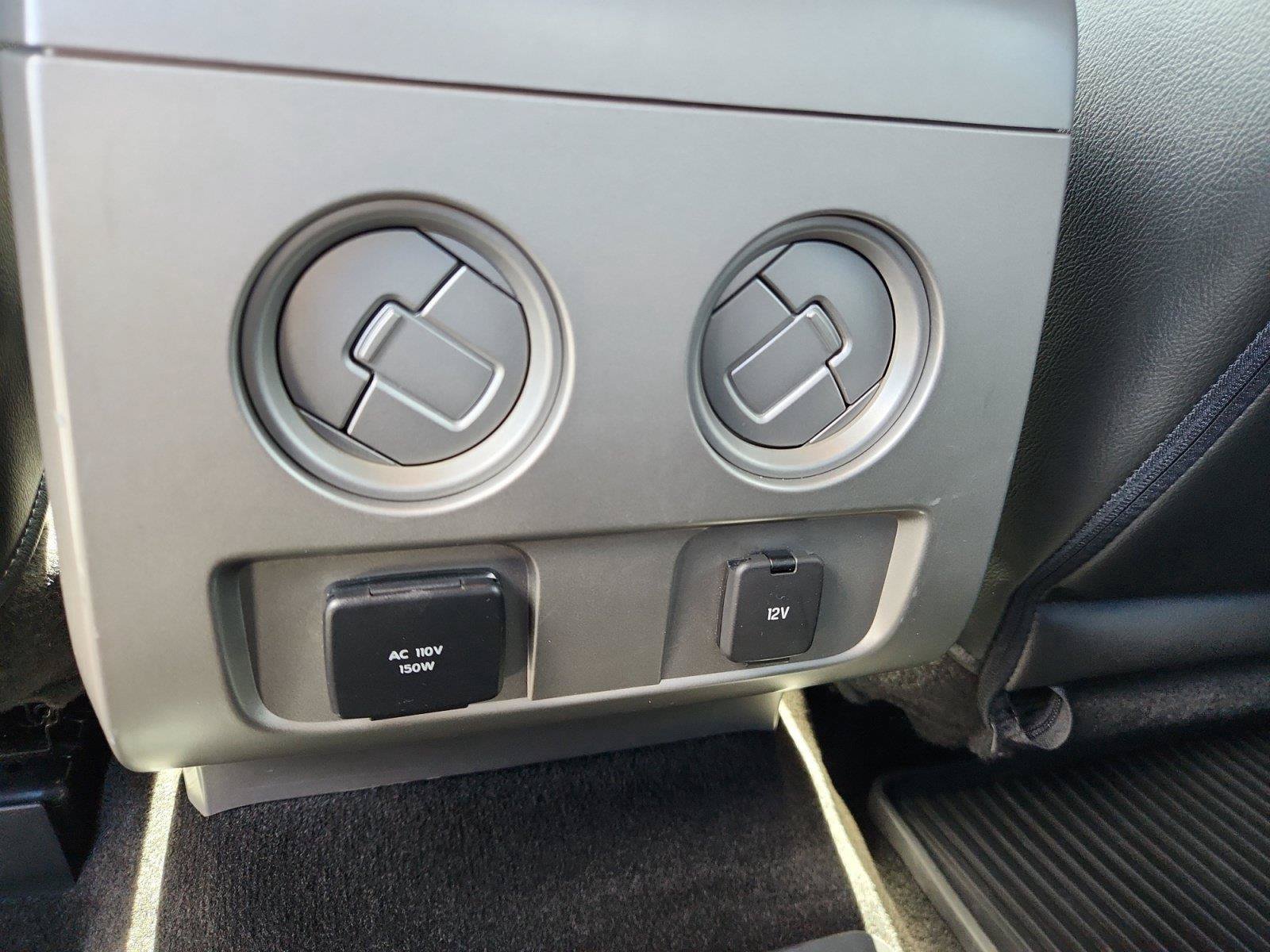 Used 2014 Ford F150 FX4 w/ Equipment Group 402A Luxury AWD/4WD image 13