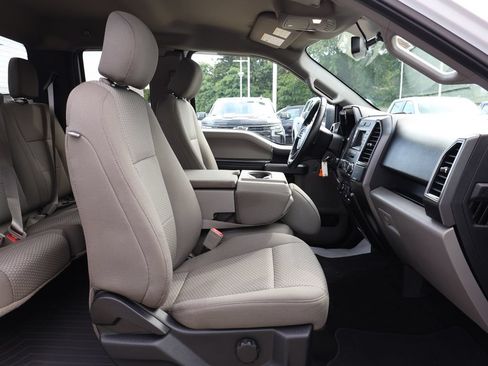 Used 2018 Ford F150 XLT w/ Equipment Group 301A Mid AWD/4WD image 33