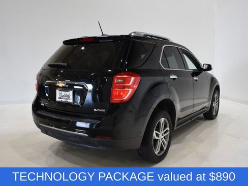 Used 2017 Chevrolet Equinox Premier w/ Enhanced Convenience Package AWD/4WD image 4