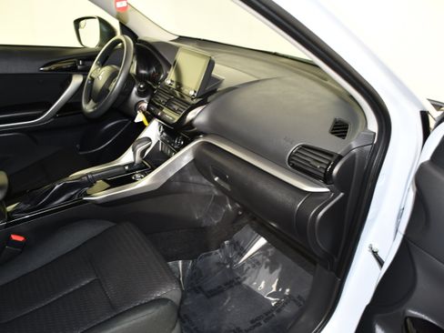 Used 2023 Mitsubishi Eclipse Cross LE AWD/4WD image 40