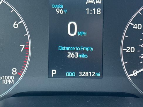 Certified 2023 Toyota Corolla LE image 3