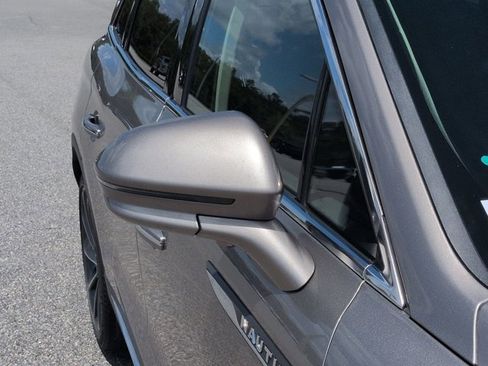 Used 2019 Lincoln Nautilus Reserve FWD image 13