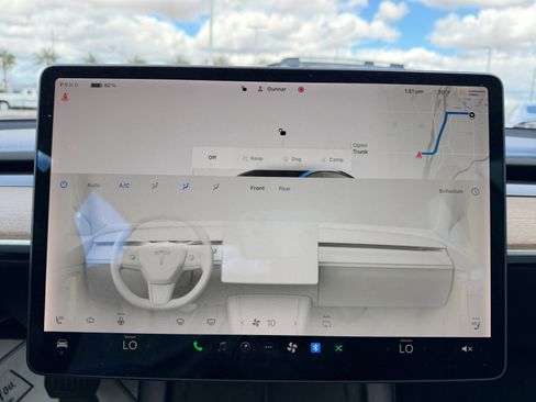 Used 2022 Tesla Model 3 Long Range image 11