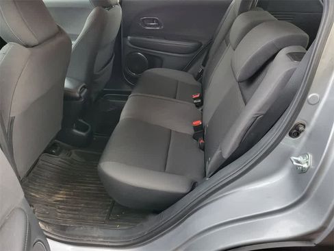 Used 2022 Honda HR-V EX image 4