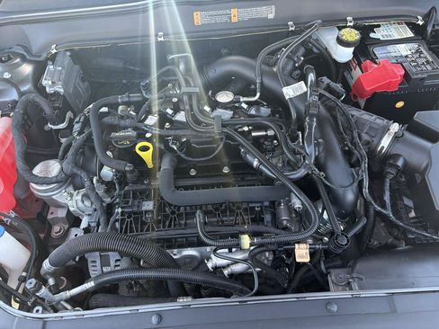 Used 2019 Ford Fusion SE FWD image 57