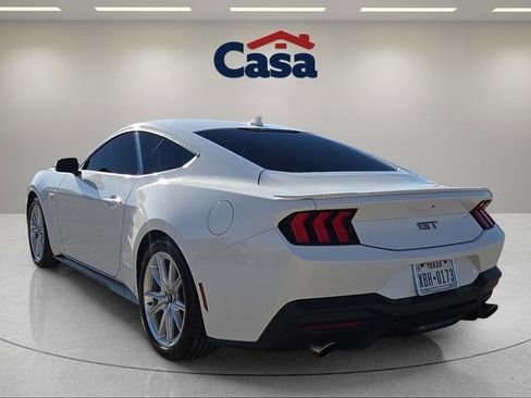 Used 2025 Ford Mustang GT Premium image 4