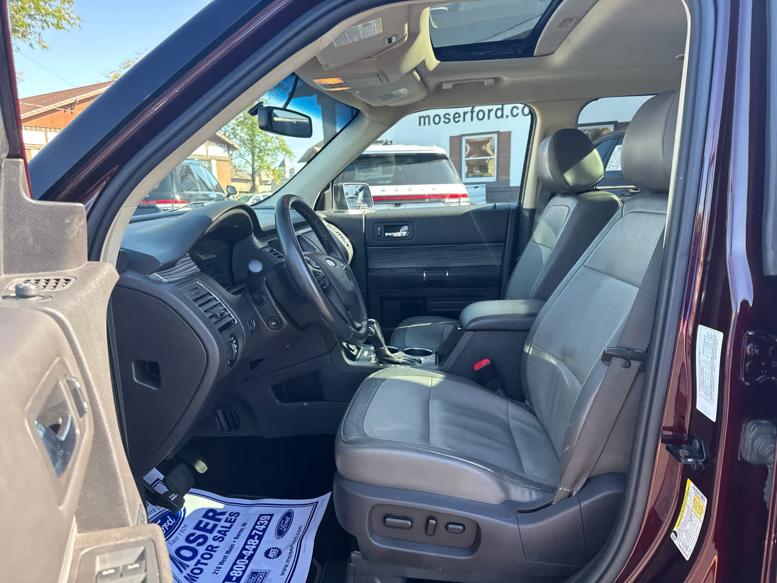 Used 2019 Ford Flex SEL w/ Equipment Group 202A AWD/4WD image 2