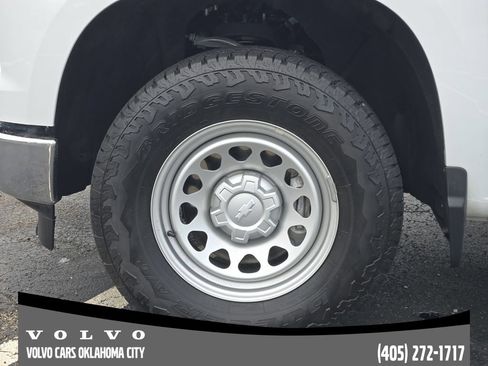 Used 2025 Chevrolet Silverado 1500 W/T w/ WT Safety Package AWD/4WD image 9