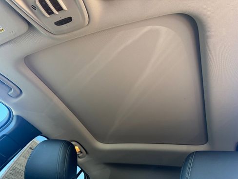 Used 2021 Buick Encore GX Essence w/ Advanced Technology Package image 21