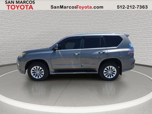 Used 2014 Lexus GX 460 w/ Premium Package AWD/4WD image 9