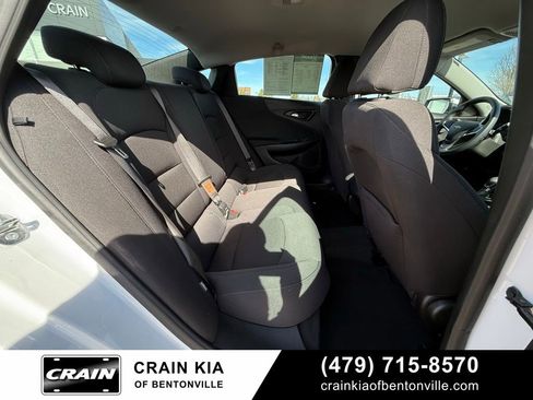 Used 2024 Chevrolet Malibu RS FWD image 29