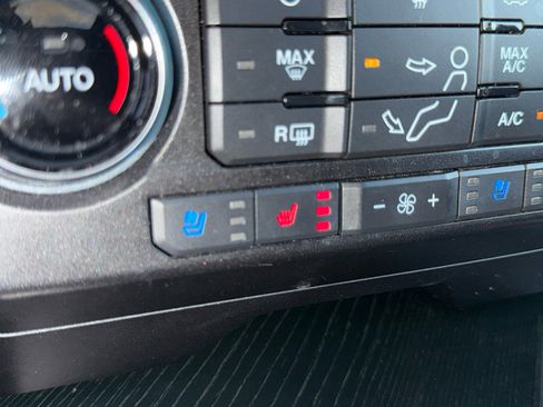 Used 2021 Ford F250 Platinum w/ FX4 Off-Road Package image 23