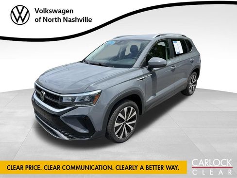 Certified 2023 Volkswagen Taos SE FWD image 1