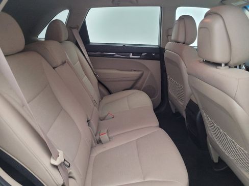 Used 2015 Kia Sorento LX FWD image 19