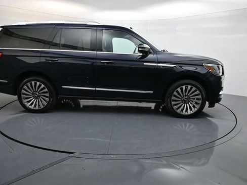 Used 2021 Lincoln Navigator Reserve w/ Luxury Package image 8