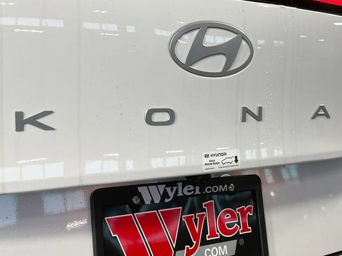 New 2026 Hyundai Kona Limited AWD/4WD image 36