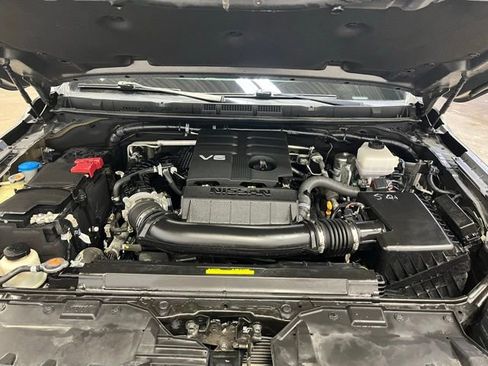 Used 2023 Nissan Frontier PRO-4X w/ Pro-4X Premium Package image 29