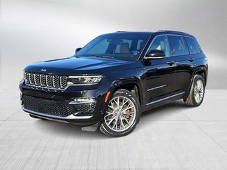 Used 2022 Jeep Grand Cherokee Summit w/ Luxury Tech Group V video 1