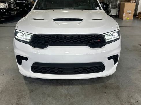 Used 2024 Dodge Durango GT RWD image 1