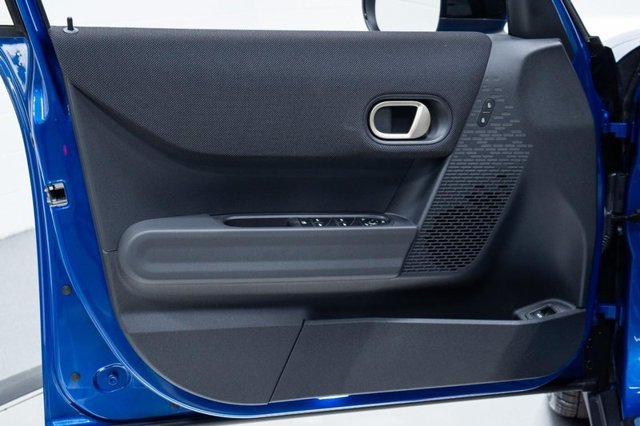 Used 2026 MINI Cooper 4-Door Hardtop FWD image 9