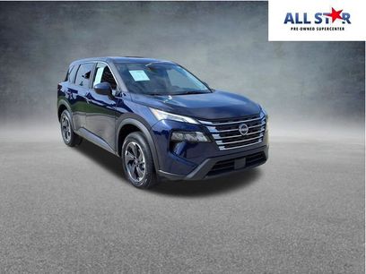 Used 2025 Nissan Rogue SV