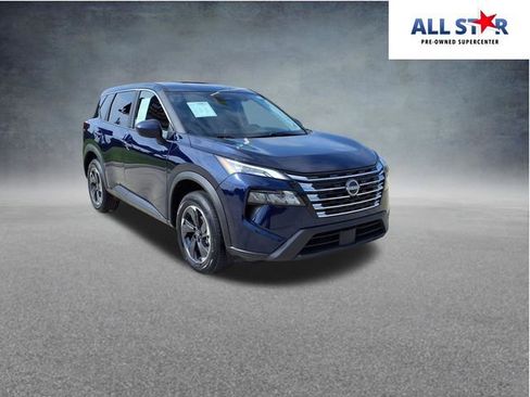Used 2025 Nissan Rogue SV FWD image 1