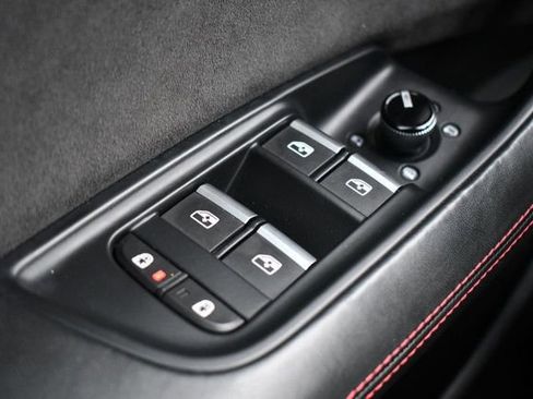 Used 2020 Audi RS Q8 w/ Carbon Optic Package image 28