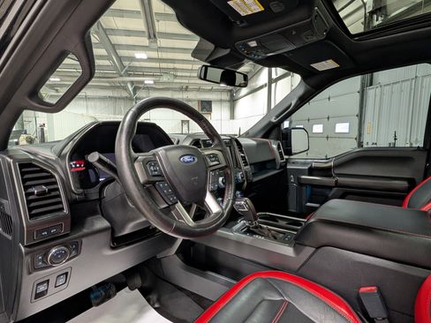 Used 2020 Ford F150 Lariat w/ Equipment Group 502A Luxury AWD/4WD image 16