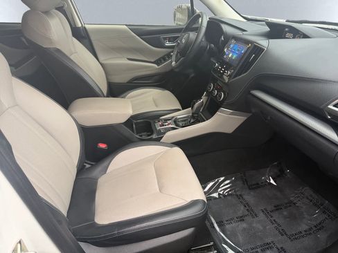 Used 2019 Subaru Forester Limited image 21