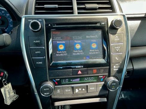 Used 2016 Toyota Camry XLE FWD image 24