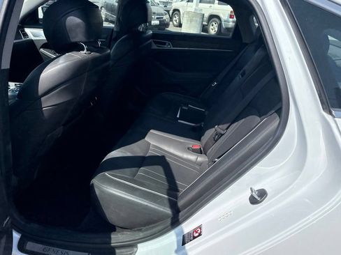 Used 2018 Genesis G80 3.8 w/ Option Group 03 RWD image 5