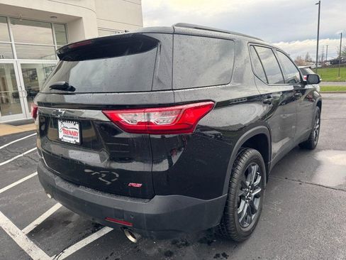 Used 2018 Chevrolet Traverse RS image 3