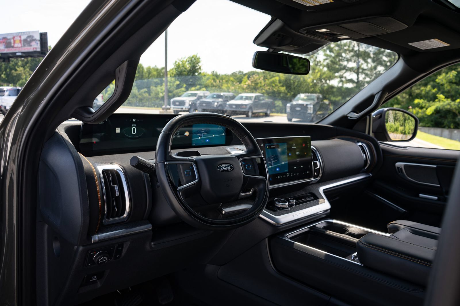 Used 2025 Ford Expedition Tremor AWD/4WD image 22