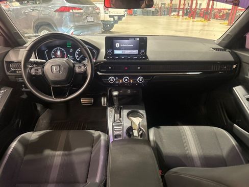 Used 2023 Honda Civic Sport image 45
